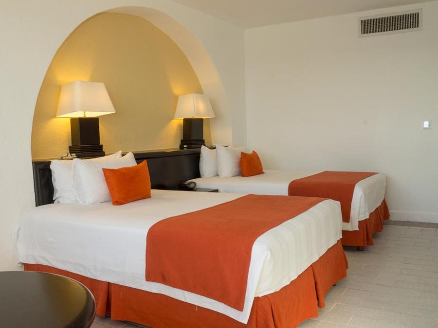 Holiday Inn Resort Ixtapa All-Inclusive By Ihg Exterior photo