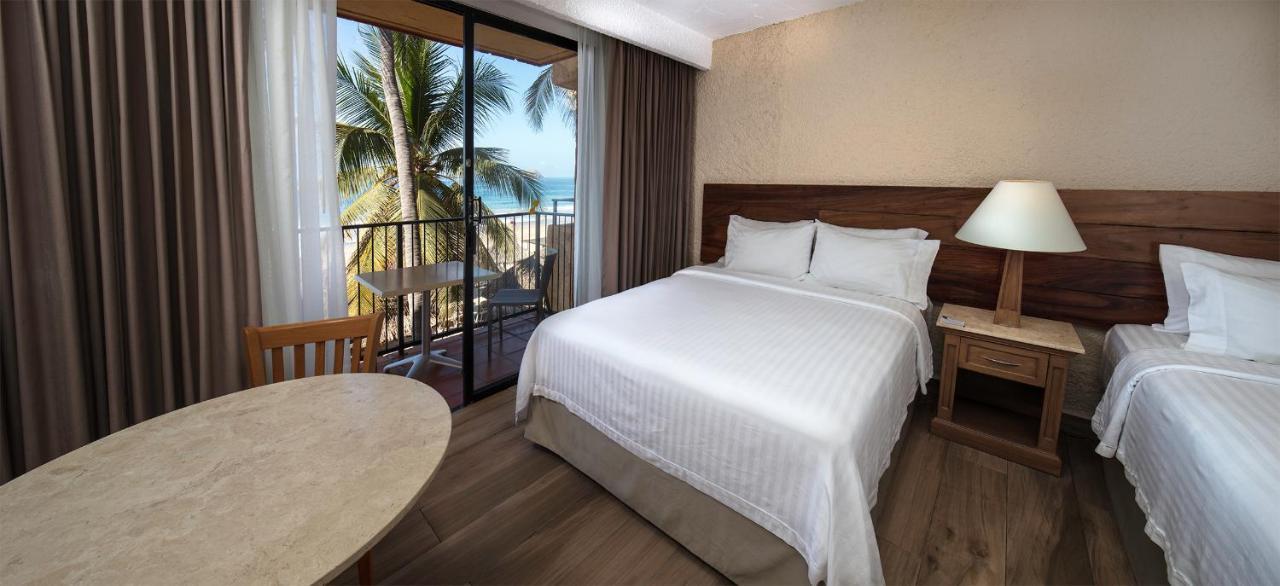 Holiday Inn Resort Ixtapa All-Inclusive By Ihg Exterior photo