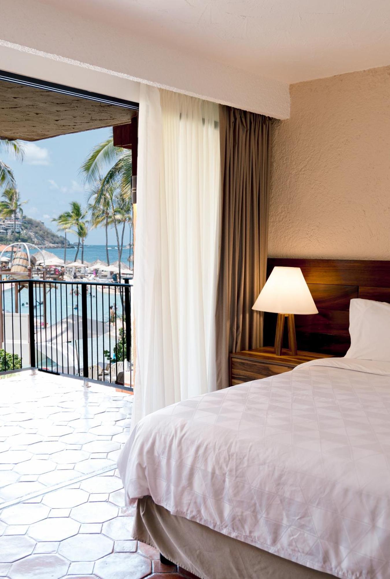Holiday Inn Resort Ixtapa All-Inclusive By Ihg Exterior photo