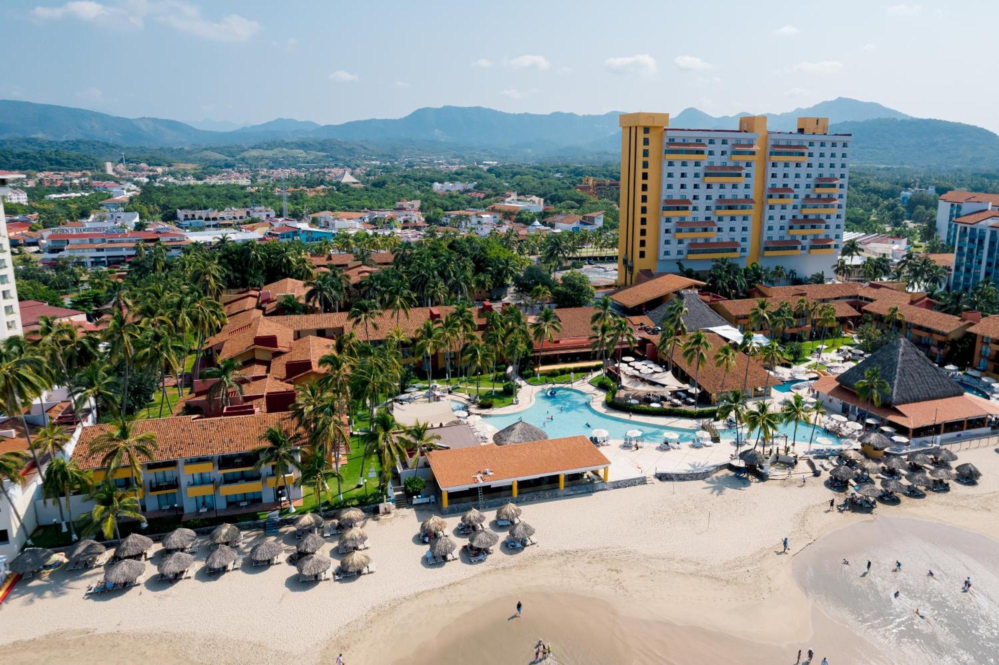 Holiday Inn Resort Ixtapa All-Inclusive By Ihg Exterior photo