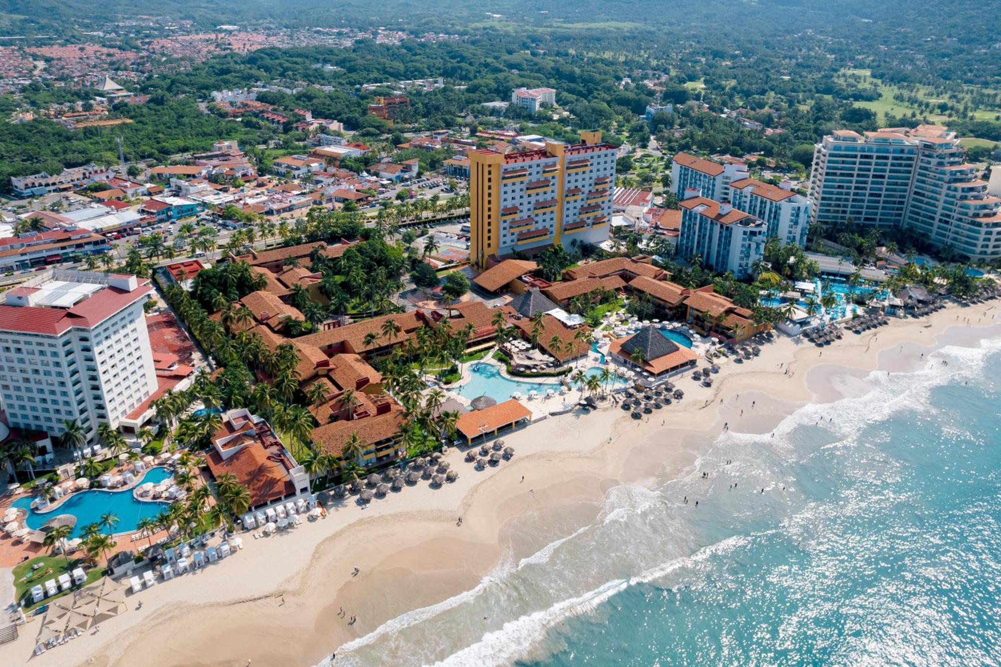 Holiday Inn Resort Ixtapa All-Inclusive By Ihg Exterior photo